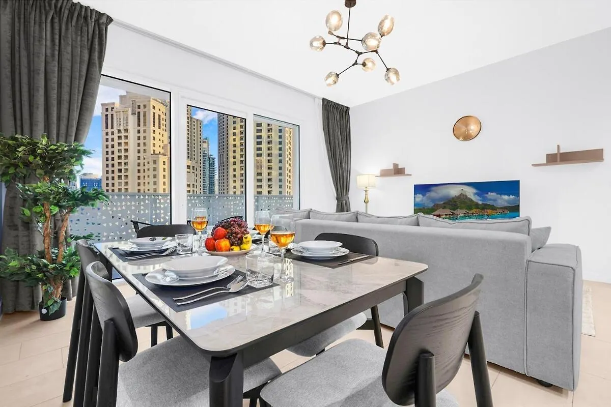First Class 1Br Exclusive Beach Escape Dubai Apartment